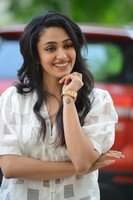 Malavika Nair Pics